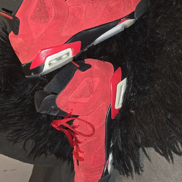 Jordan Toro Bravo - Picture 4 of 7